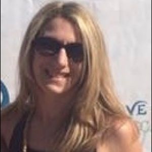 Meet your Posher, Katelyn